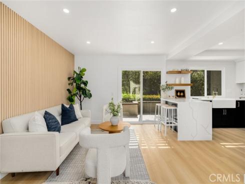 1  Misty Meadow #30  , Irvine, CA