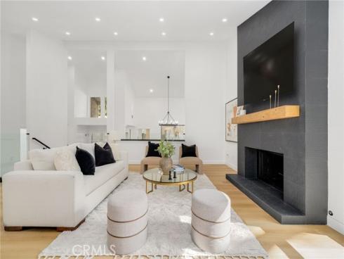 1  Misty Meadow #30  , Irvine, CA