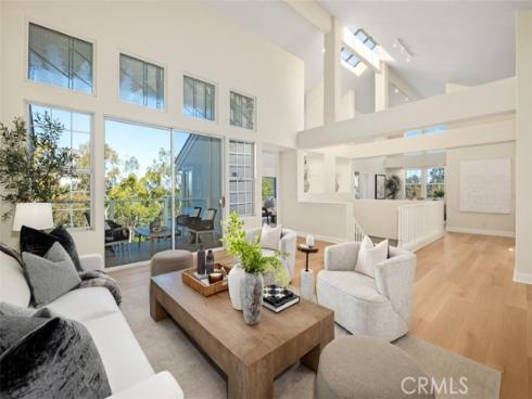 22 Delphinus , Irvine, CA