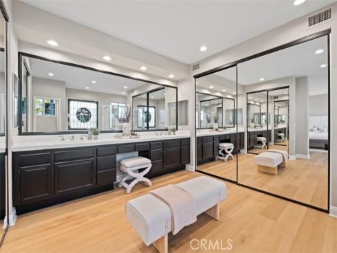 22 Delphinus , Irvine, CA