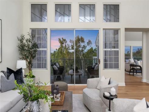 22 Delphinus , Irvine, CA