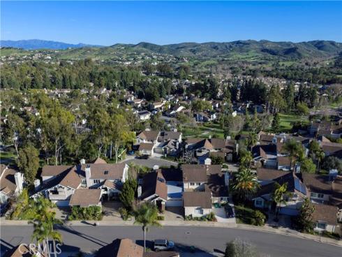 20  Southern Wood  , Irvine, CA