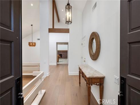 20  Southern Wood  , Irvine, CA