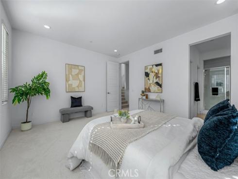 169  Carmine  , Irvine, CA