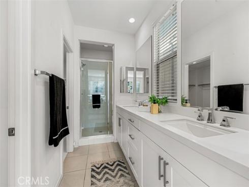 169  Carmine  , Irvine, CA