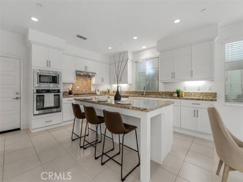 169  Carmine  , Irvine, CA