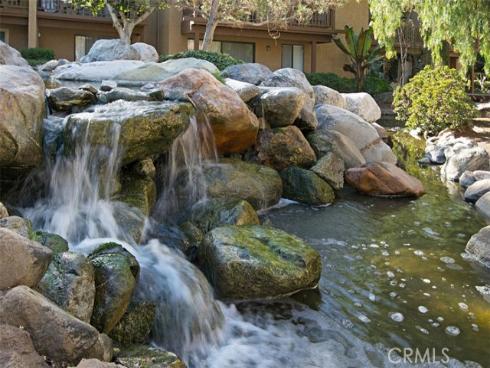 324 Tangelo 325 , Irvine, CA