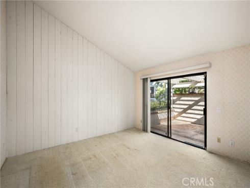 1 Falling Leaf , Irvine, CA