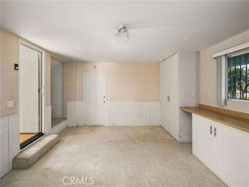 1 Falling Leaf , Irvine, CA