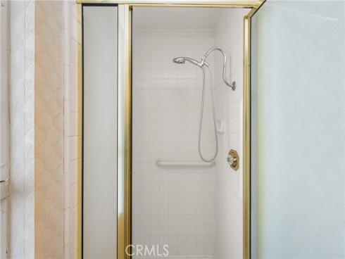 1 Falling Leaf , Irvine, CA