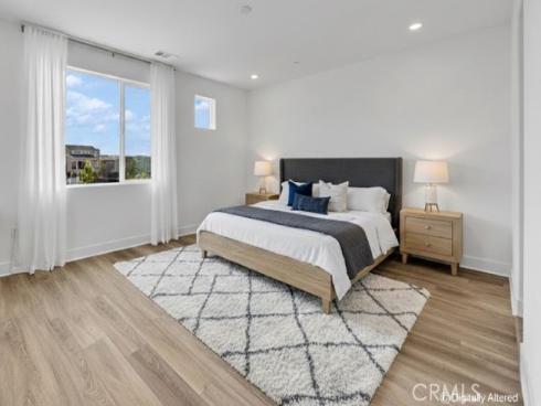 221  Longspur  , Irvine, CA