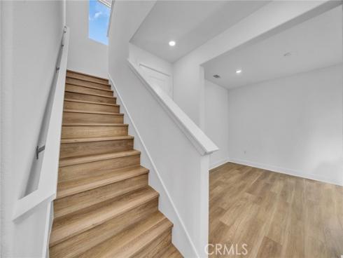 221  Longspur  , Irvine, CA