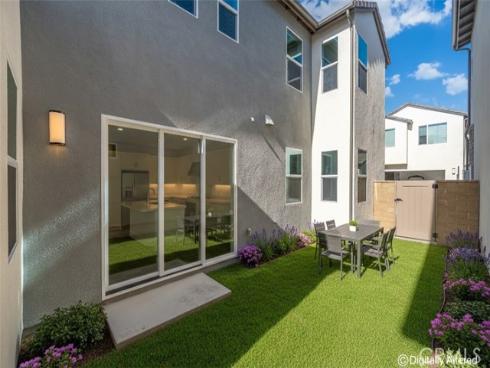 221  Longspur  , Irvine, CA