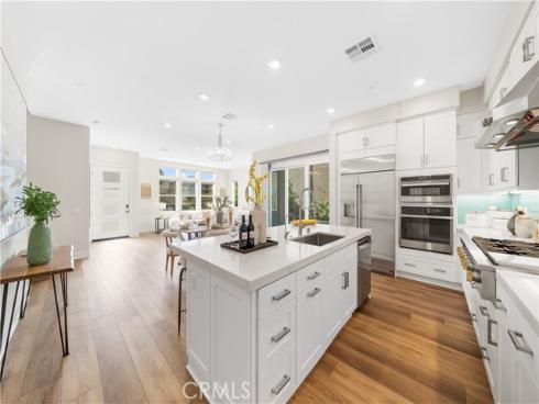 105  Chorus  , Irvine, CA