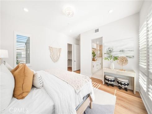 105  Chorus  , Irvine, CA