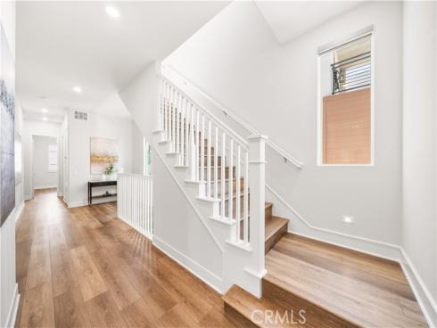 105  Chorus  , Irvine, CA