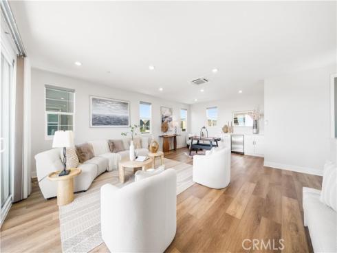 105  Chorus  , Irvine, CA