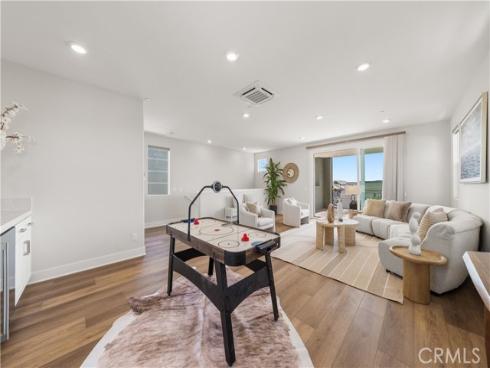 105  Chorus  , Irvine, CA