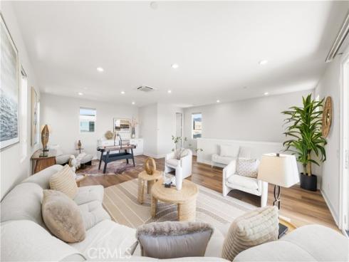 105  Chorus  , Irvine, CA