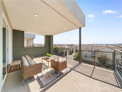 105  Chorus  , Irvine, CA