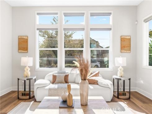 105  Chorus  , Irvine, CA