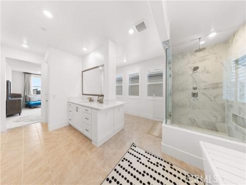 262 Sora , Irvine, CA