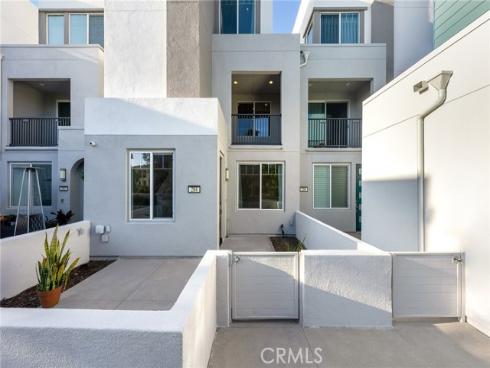 284 Novel , Irvine, CA