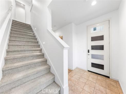 284 Novel , Irvine, CA