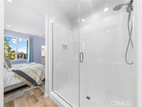 284 Novel , Irvine, CA