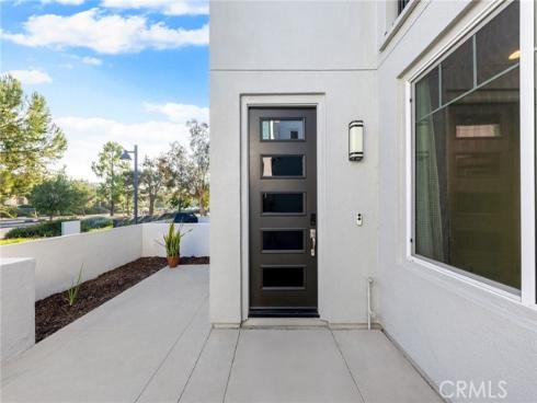 284 Novel , Irvine, CA