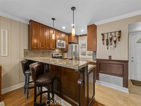 26 Lakepines , Irvine, CA