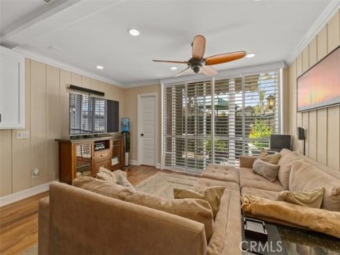 26 Lakepines , Irvine, CA