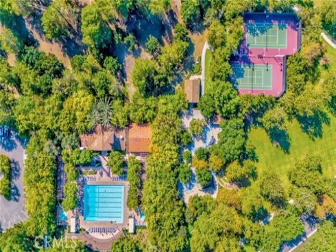 67  Canopy  , Irvine, CA