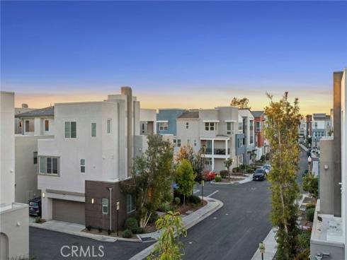 163 Tenor , Irvine, CA