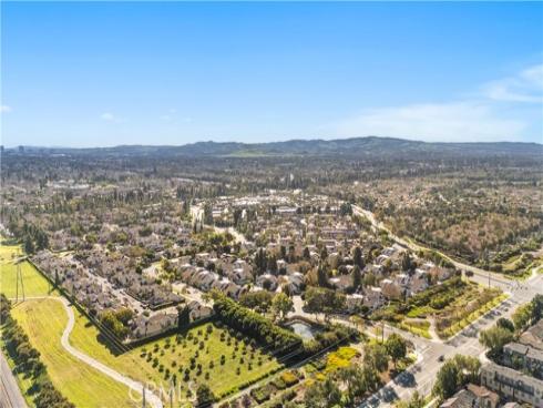369  Deerfield Ave  35 , Irvine, CA