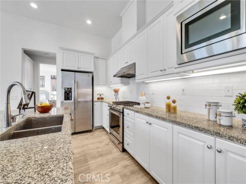 160  Parkwood  , Irvine, CA