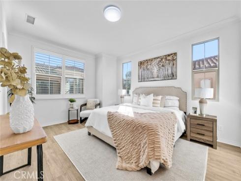 160  Parkwood  , Irvine, CA