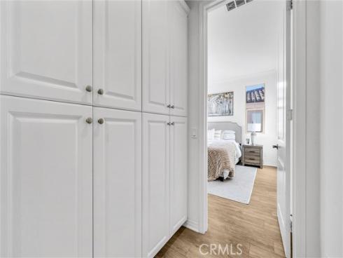 160  Parkwood  , Irvine, CA