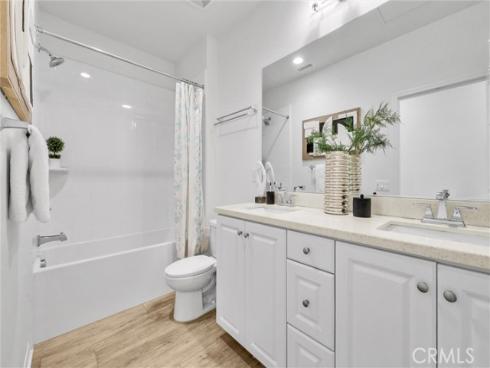 160  Parkwood  , Irvine, CA