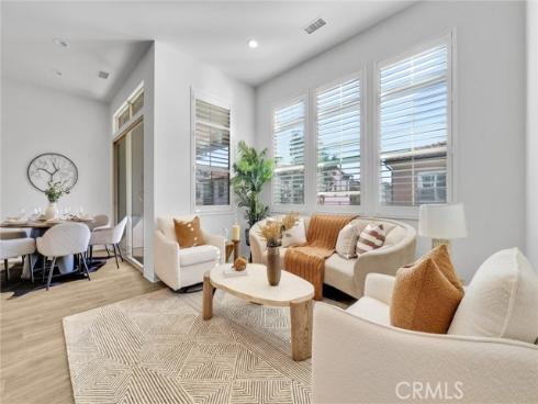 160  Parkwood  , Irvine, CA