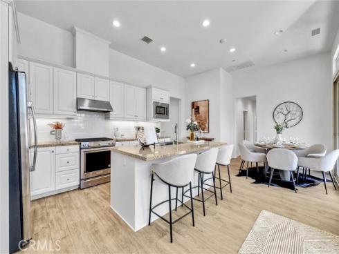 160  Parkwood  , Irvine, CA