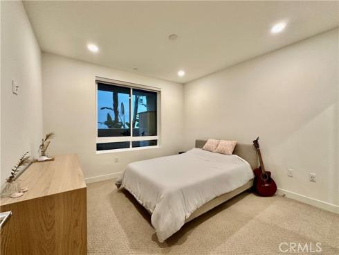 2240  Nolita  , Irvine, CA