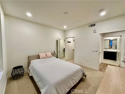 2240  Nolita  , Irvine, CA