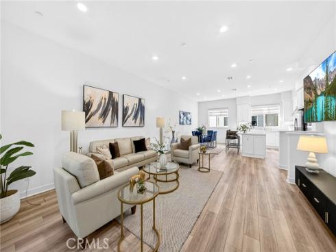 132  Abacus  , Irvine, CA