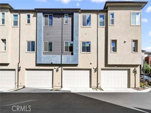 132  Abacus  , Irvine, CA