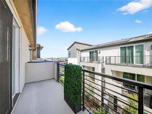 132  Abacus  , Irvine, CA