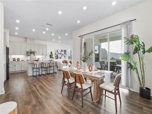 140 Yugen , Irvine, CA