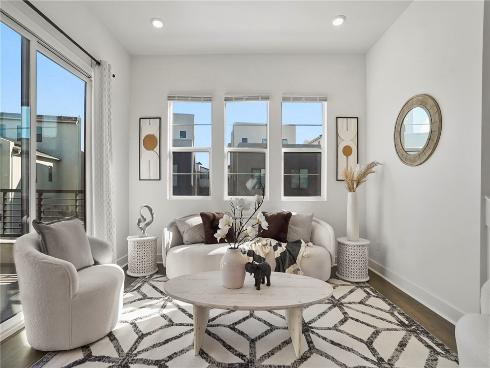 140 Yugen , Irvine, CA