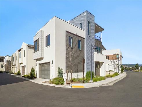 140 Yugen , Irvine, CA