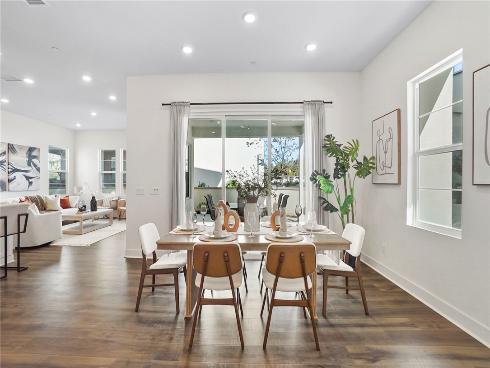 140 Yugen , Irvine, CA